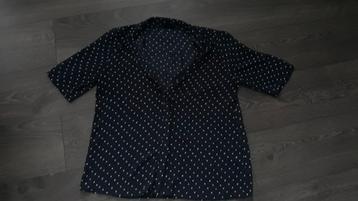 Blauwe blouse met stippen maat S € 5,00 beschikbaar voor biedingen