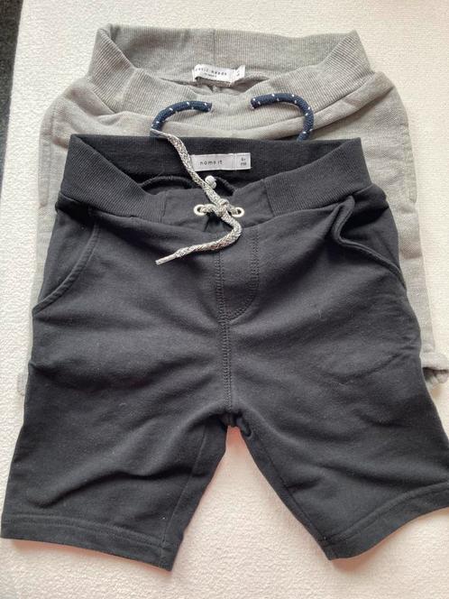 4 keer jongens shorts/korte broeken mt 110, Kinderen en Baby's, Kinderkleding | Maat 110, Zo goed als nieuw, Jongen, Broek, Ophalen of Verzenden