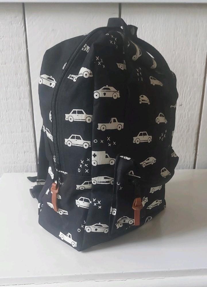 Kinder rugtas zwart met auto's rugzak kind kdv psz school, Kinderen en Baby's, Kinderspulletjes, Zo goed als nieuw, Ophalen of Verzenden