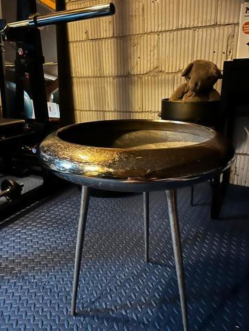 Zilveren Riverdale bijzet/decoratie tafel beschikbaar voor biedingen
