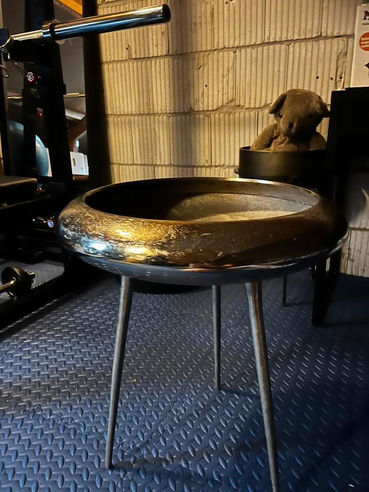 Zilveren Riverdale bijzet/decoratie tafel, Huis en Inrichting, Tafels | Sidetables, Zo goed als nieuw, 25 tot 50 cm, 50 tot 100 cm