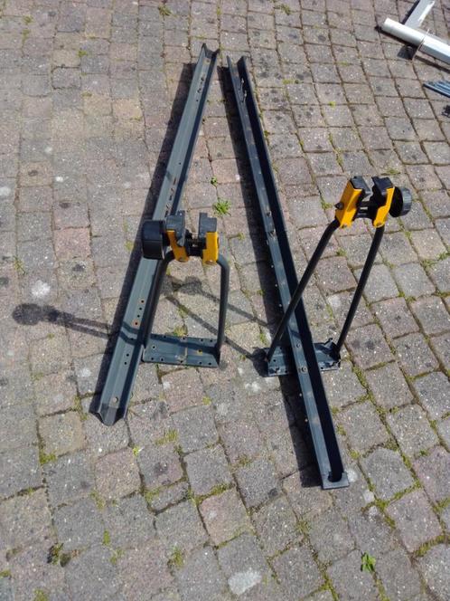fiets dakdragers, 3 stuks, Auto diversen, Fietsendragers, Gebruikt, Dakdrager, 3 fietsen of meer, Brede banden, Ophalen