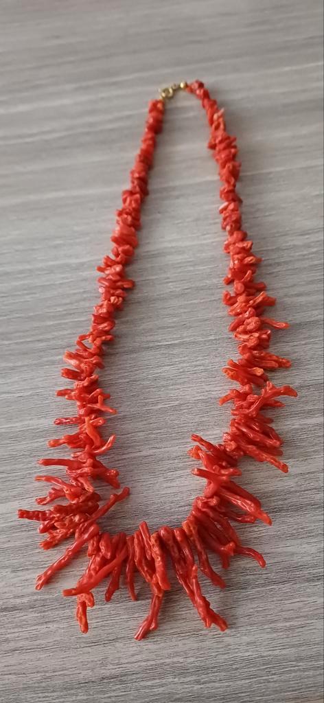 Antieke ketting bloedkoraal en 14 kt goud, Sieraden, Tassen en Uiterlijk, Antieke sieraden, Ketting, Goud, Ophalen of Verzenden