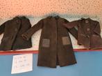 3 vintage Suède jassen. 1 Barbie maat, 2 Skipper maat, Verzamelen, Poppen, Gebruikt, Onbekend, Ophalen of Verzenden, Levensecht of Reborn