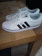 Adidas sneaker maat 45 1/5, Kleding | Heren, Schoenen, Ophalen of Verzenden, Zo goed als nieuw