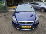 Ford Focus Coupé-Cabriolet 2.0 Titanium | 2E EIGENAAR | 12M, Auto's, Ford, 1350 kg, Zwart, Cabriolet, Leder en Stof