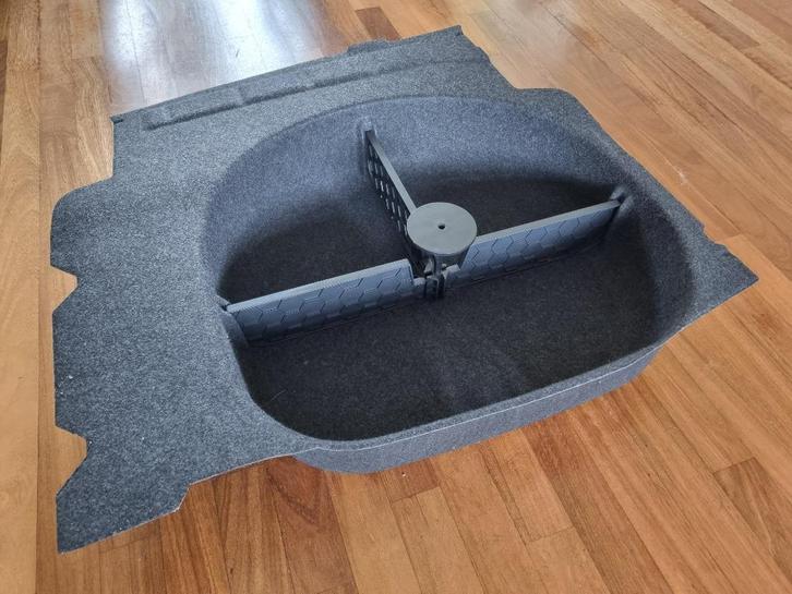 Kofferbak kuip met organizer, BMW E61, ZGAN, Auto diversen, Kofferbakmatten, Zo goed als nieuw, Ophalen