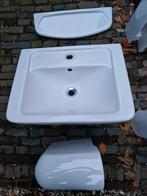 Villeroy en Boch wastafels en planchet., Ophalen, Zo goed als nieuw, Minder dan 100 cm, Wasbak of Wastafel