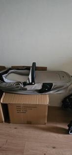 joolz aer carrycot/bassinet and rain cover in green, Kinderen en Baby's, Kinderwagens en Combinaties, Gebruikt, Met reiswieg, Ophalen