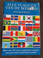Alle Vlaggen van de Wereld Stickerboek, Boeken, Ophalen of Verzenden, Zo goed als nieuw