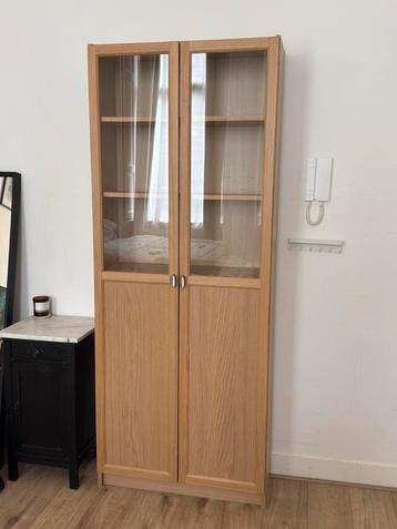 IKEA BILLY boekenkast met Zara Home knopjes beschikbaar voor biedingen