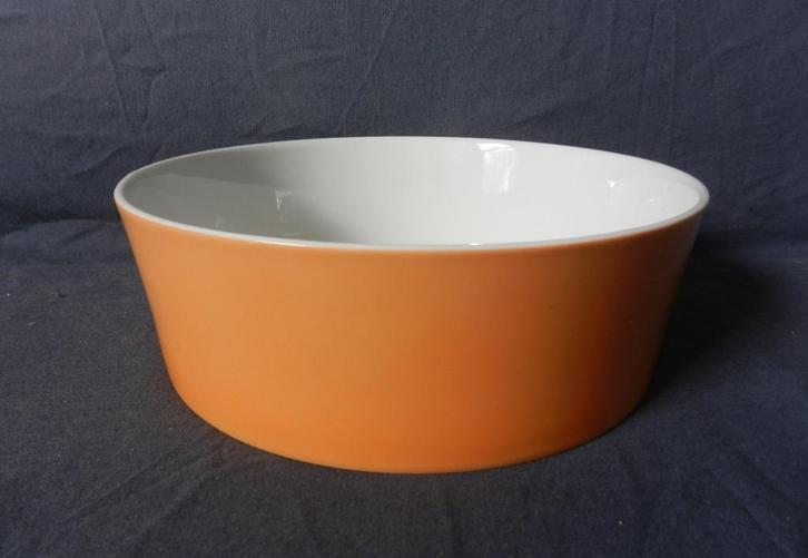 Arzberg Tric kleur Fresh (oranje), grote schaal diam. 20,9, Huis en Inrichting, Keuken | Servies, Zo goed als nieuw, Schaal of Schalen