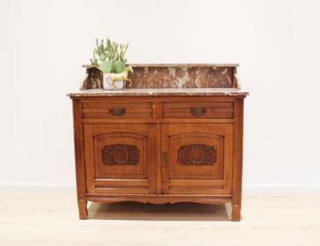 Antieke commode met marmeren blad. Vintage kast / dressoir beschikbaar voor biedingen