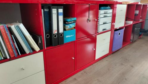 2x rode Kallax met 3x rode deur, 3x 2 gebroken witte lades, Huis en Inrichting, Kasten | Wandmeubels, Gebruikt, Minder dan 100 cm