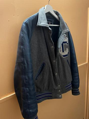 Vintage american baseball jackets beschikbaar voor biedingen