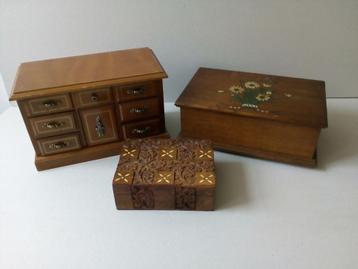Houten kisten.O.a.Sieradenkist.Brocante.Prijs per stuk vanaf beschikbaar voor biedingen