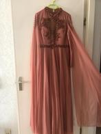 Koraalroze feestjurk, Kleding | Dames, Gelegenheidskleding, Galajurk, Maat 42/44 (L), Ophalen of Verzenden, Zo goed als nieuw