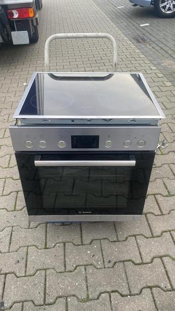 Bosch Inductie Fornuis met Oven - Set beschikbaar voor biedingen