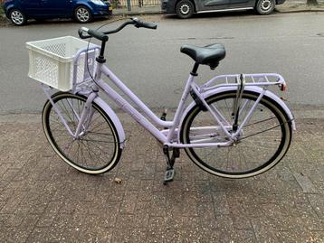 BSP Dames / meisjes fiets lila. In goede staat