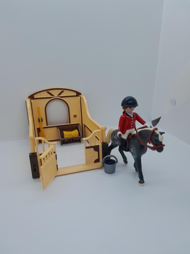 Playmobil stal met Ruiter en Paard 5110, Ophalen of Verzenden, Zo goed als nieuw, Complete set