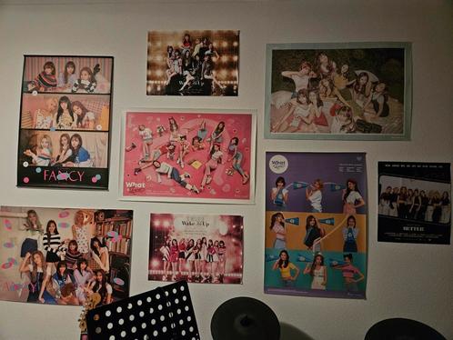 Twice posters gebruikt maar nog in goede staat, Verzamelen, Posters, Gebruikt, Muziek, Deurposter of groter, Ophalen of Verzenden