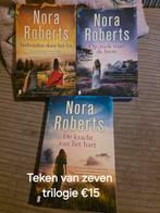 Nora roberts Teken van zeven trilogie, Boeken, Ophalen of Verzenden, Zo goed als nieuw