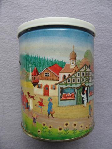 blik met landelijk tafereel van oogsten graan tot brood beschikbaar voor biedingen