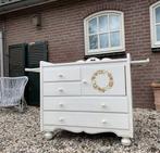 VINTAGE COMMODE UIT DE SIXTIES, Ophalen