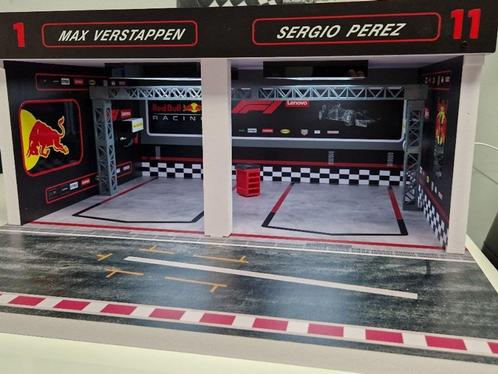 F1 Red Bull Pitbox Diorama voor twee 1:18 F1 modelauto's, Hobby en Vrije tijd, Modelauto's | 1:18, Nieuw, Overige typen, Overige merken