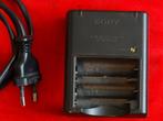 Sony batterij oplader voor 2st. AAA en AA, Ophalen of Verzenden, Zo goed als nieuw