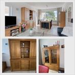 Inboedel bank kast vitrinekast eettafel en stoelen, Ophalen