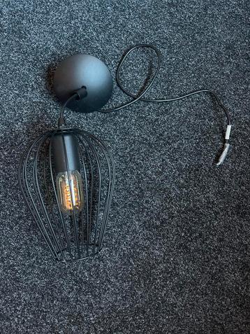 Hanglamp zwart beschikbaar voor biedingen