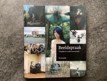 Beeldspraak ( fotografie als visuele communicatie) beschikbaar voor biedingen
