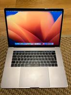 MacBook Pro 15 inch 2017 touchbar lichte schade, Computers en Software, Apple Macbooks, MacBook Pro, Gebruikt, 256 GB, 2 tot 3 Ghz
