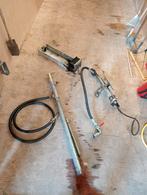 Pneumatische (afgewerkte)oliepomp., Verzenden, Zo goed als nieuw