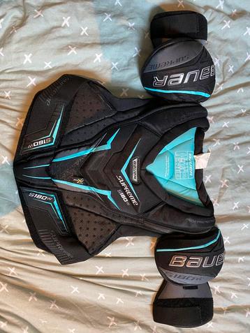 Bauer chestprotector ijshockey beschikbaar voor biedingen