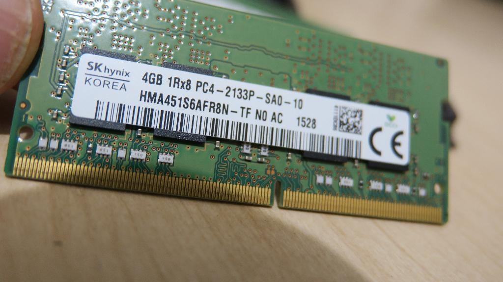 HYNIX  LAPTOP RAM 2x4GB PC4-2133P DDR4 SODIMM, Ophalen, DDR4, 8 GB, Zo goed als nieuw