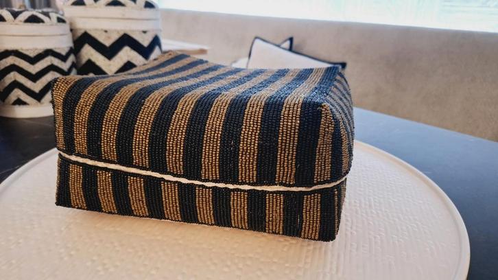 Nieuwe grote zwart met gouden offermand ibiza chique, Huis en Inrichting, Woonaccessoires | Overige, Nieuw, Ophalen of Verzenden