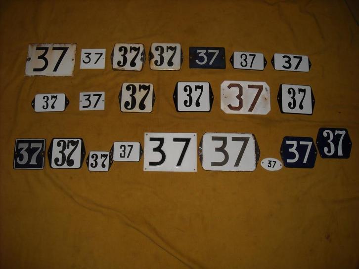 oud emaille huisnummer 37 ook 38 39 40 41 42 43 44 45 46 47, Antiek en Kunst, Antiek | Emaille, Ophalen of Verzenden
