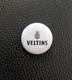 Veltins - 25 mm button/speld/pin - Wit, Ophalen of Verzenden, Nieuw, Overige typen, Overige merken