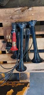 Trein Luchthoorn + Turkse Fluit 12V, Ophalen, Gebruikt, Universele onderdelen