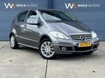 Mercedes A-klasse 170 Elegance / AUTOMAAT / TREKHAAK / CRUIS, Gebruikt, 4 cilinders, 14 km/l, Grijs