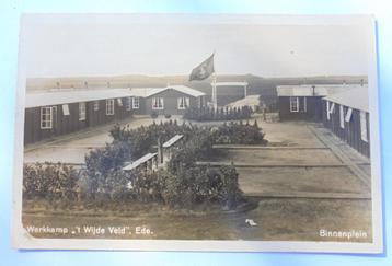 Fotokaart werkkamp  't WIJDEVELD EDE: binnenplaats en poort. beschikbaar voor biedingen