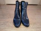 SOHO donkerblauw enkellaarsjes mt 39, Ophalen of Verzenden, Zo goed als nieuw, Blauw