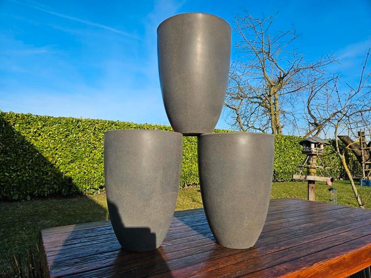 Bieden partij 50 stuks capi bloembakken zwart en grijs, Tuin en Terras, Bloembakken en Plantenbakken, Nieuw, Kunststof, Binnen