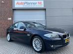 BMW 5-serie 523i High Executive! Clima! Navi! Leder! Xenon!, Achterwielaandrijving, Gebruikt, 2000 kg, Blauw