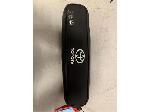 EHBO kit van een Toyota Rav-4, Auto-onderdelen, Overige Auto-onderdelen, Toyota, Gebruikt, 3 maanden garantie, Ophalen of Verzenden