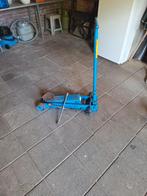 Autokrik 1500 kg, Ophalen of Verzenden, Zo goed als nieuw, Schaarkrik
