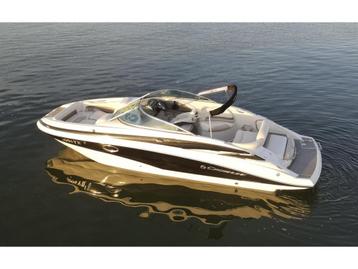 Crownline E4 5.7L V8 Mercruiser 2012 beschikbaar voor biedingen