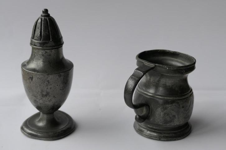 Tinnen strooibus & kannetje (19e eeuw), Antiek en Kunst, Antiek | Tin, Ophalen of Verzenden